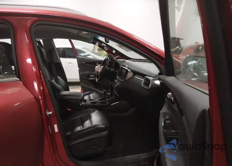 2017 Kia Sorento 3.3L Ex from USA, damaged, VIN 5XYPHDA58HG198986